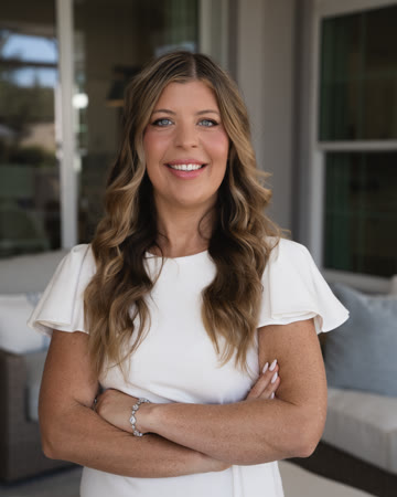 Britnie Sutika, Client Concierge